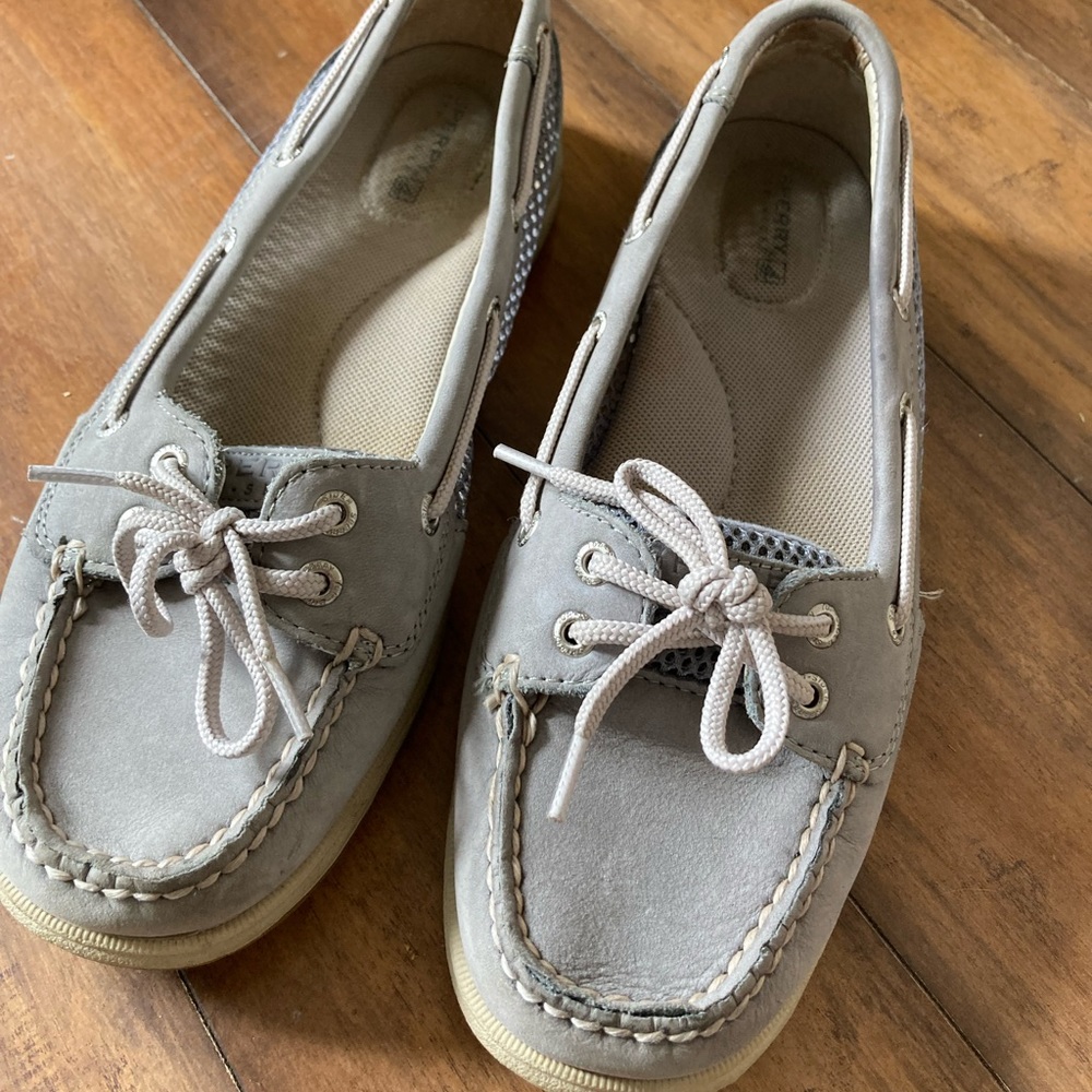 Sperry boat shoes